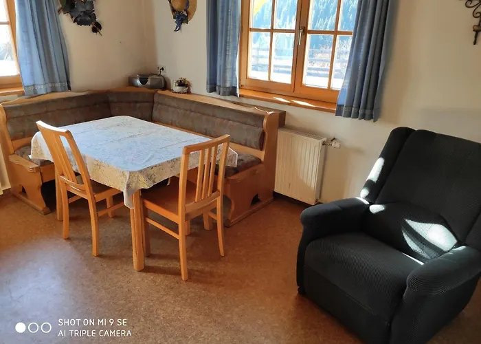 Gaestehaus Lassnig בית הארחה